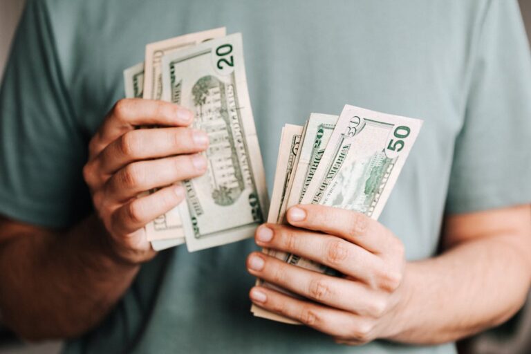 Cash stuffing for beginners — labeled envelopes on a desk